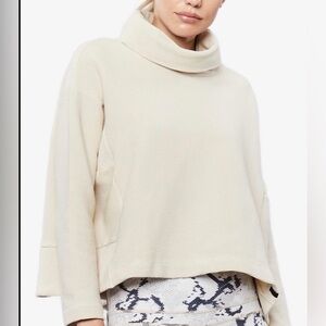 Colina Ribbed Turtleneck Boxy Relaxed Pullover in  Birch in a size small